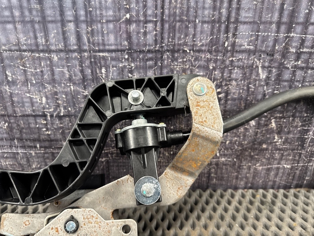 Педаль газа, 5930 рублей, Красноярск