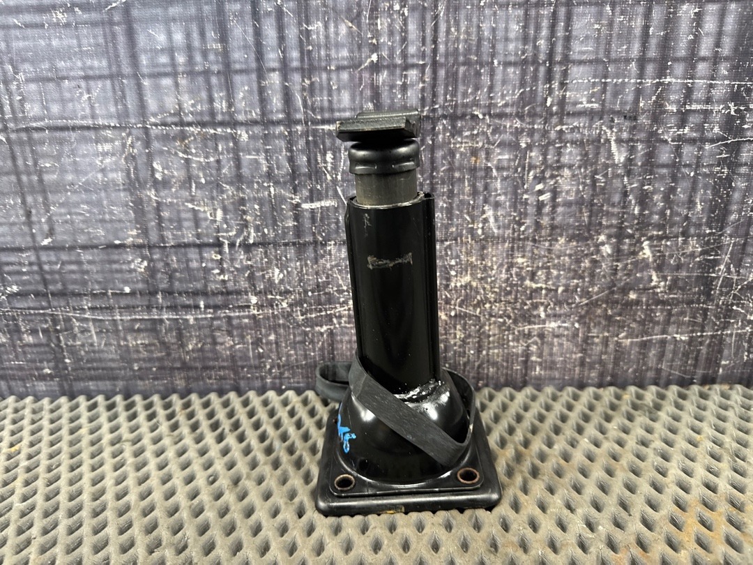 Домкрат, 7940 рублей, Красноярск