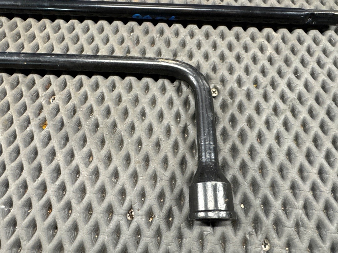 Домкрат, 7940 рублей, Красноярск