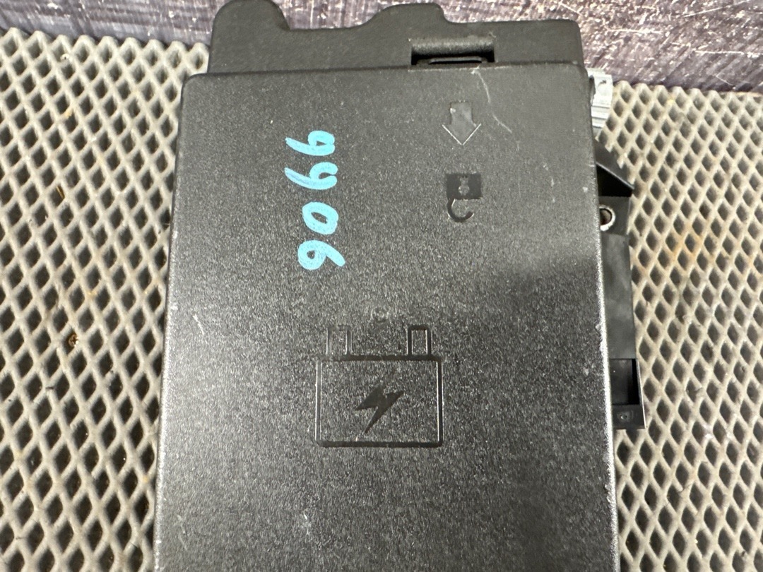 Блок предохранителей, 2360 рублей, Красноярск