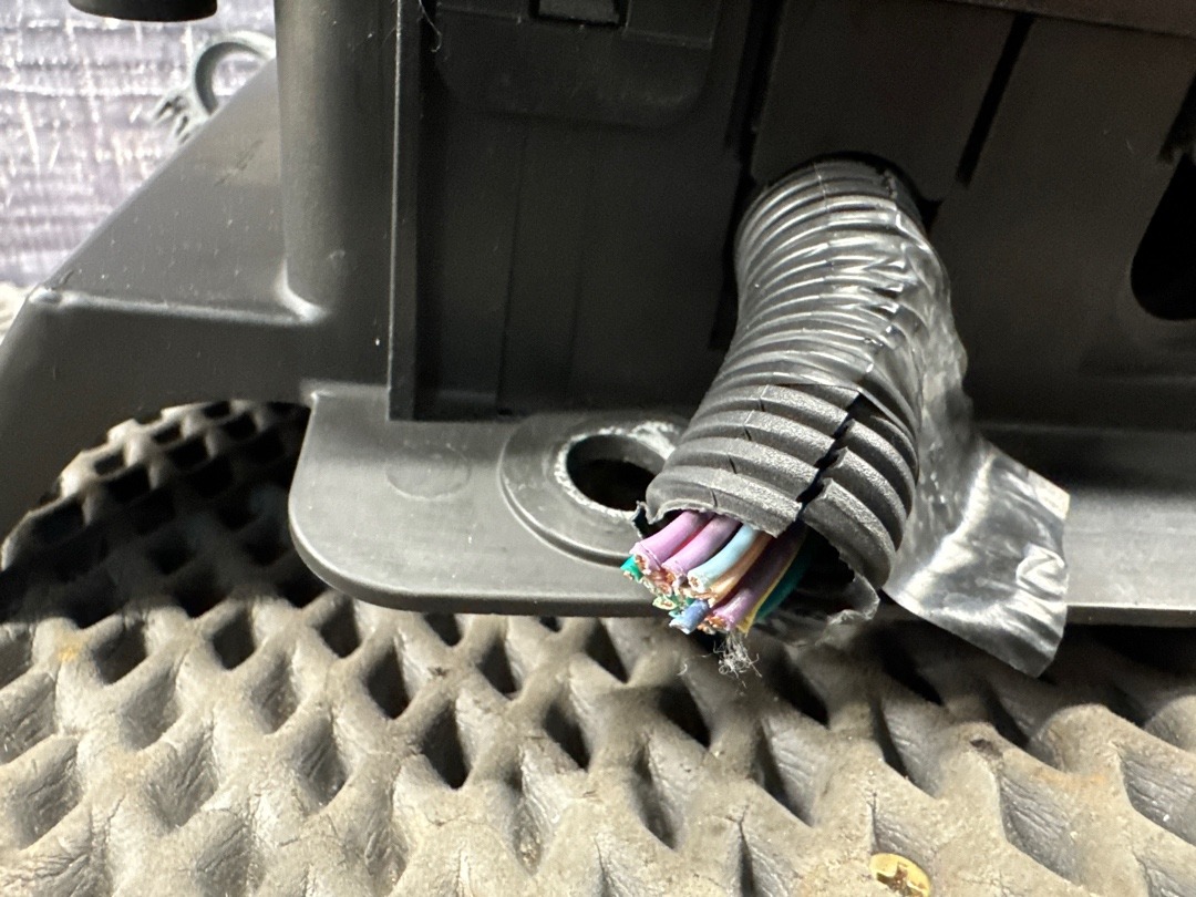 Блок предохранителей, 2360 рублей, Красноярск