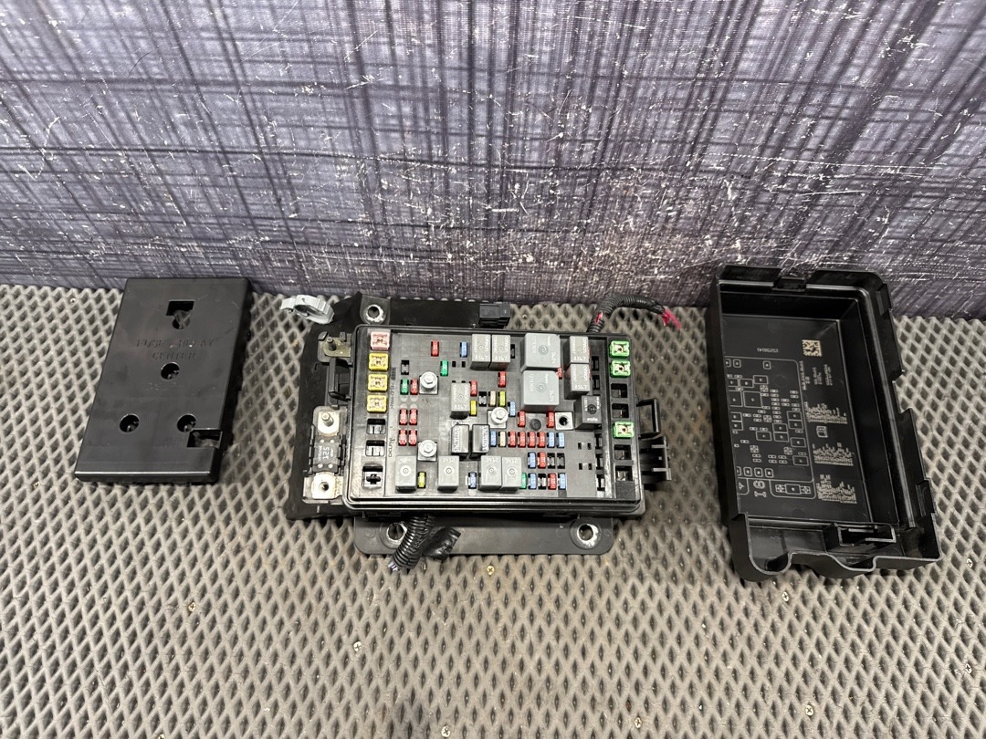 Блок предохранителей, 2360 рублей, Красноярск