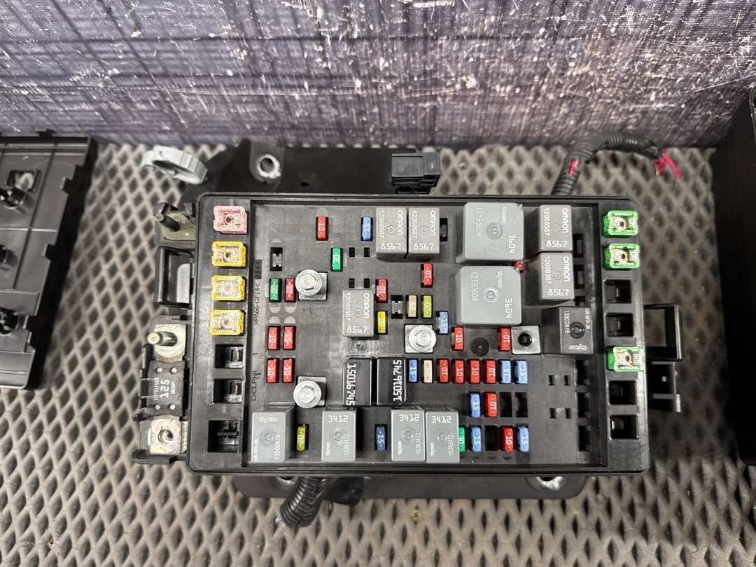 Блок предохранителей, 2360 рублей, Красноярск