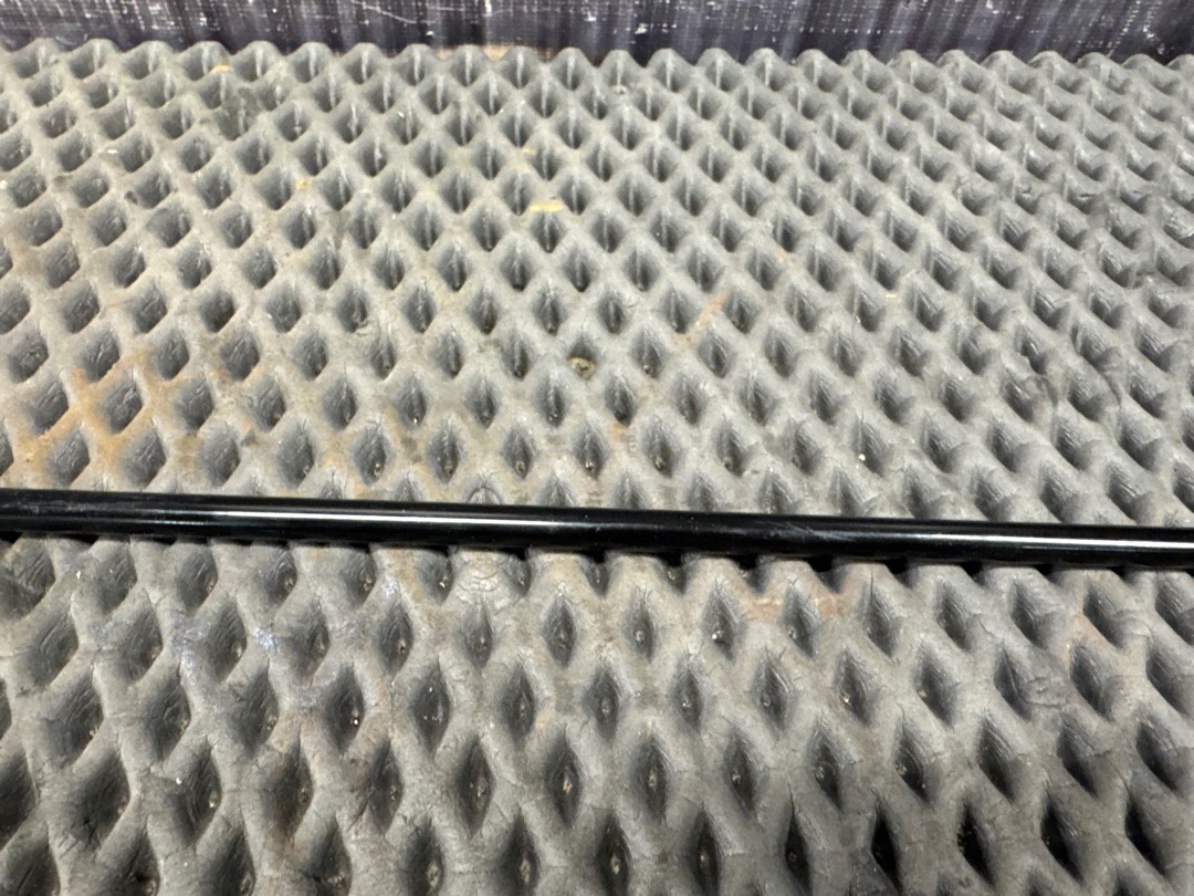 Упор капота, 640 рублей, Красноярск