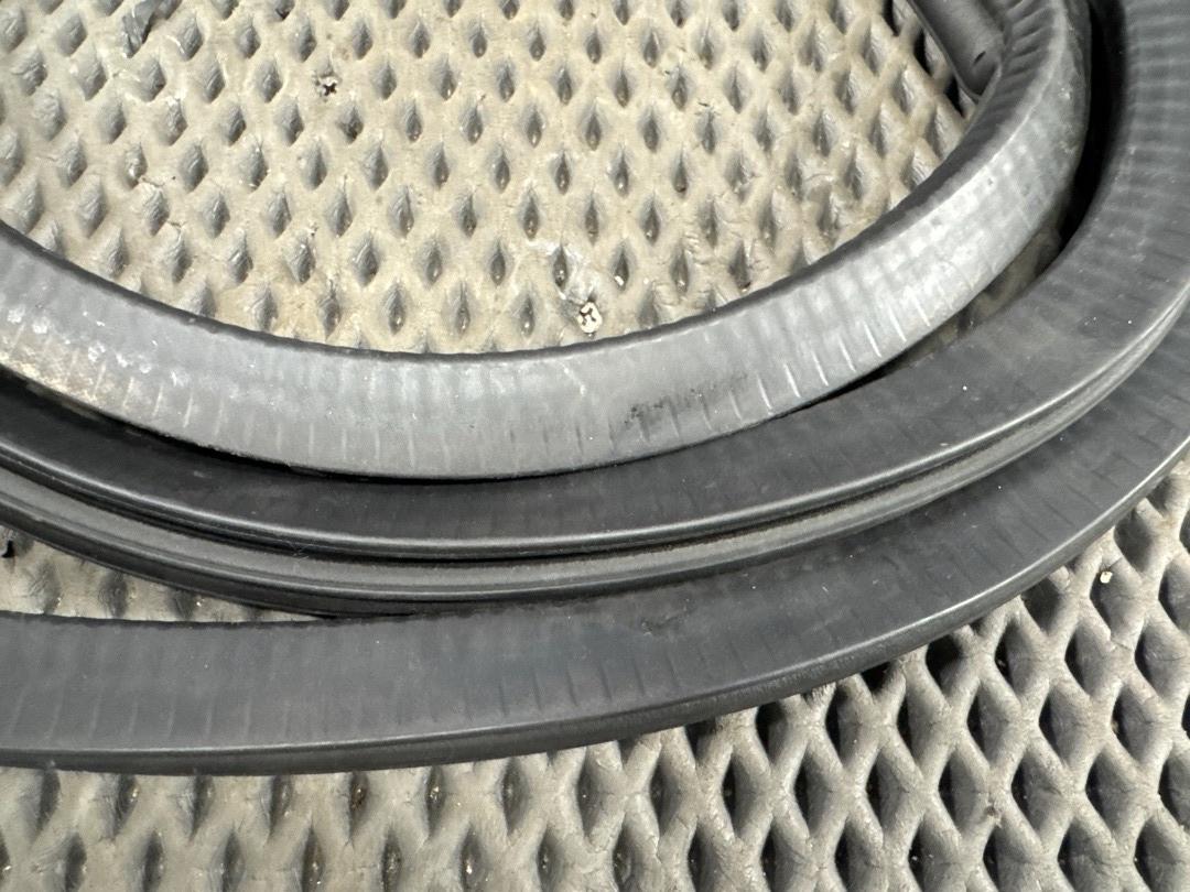 Уплотнитель крышки багажника, 1360 рублей, Красноярск