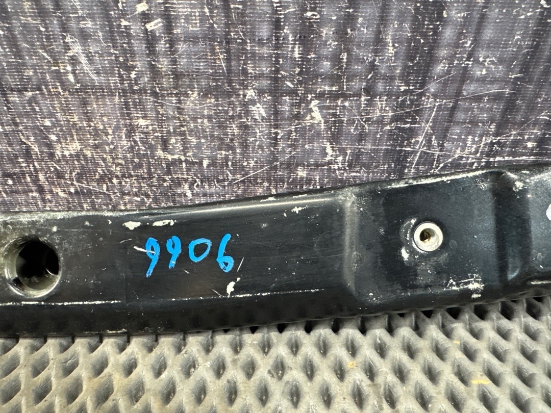 Рамка радиатора, 1710 рублей, Красноярск