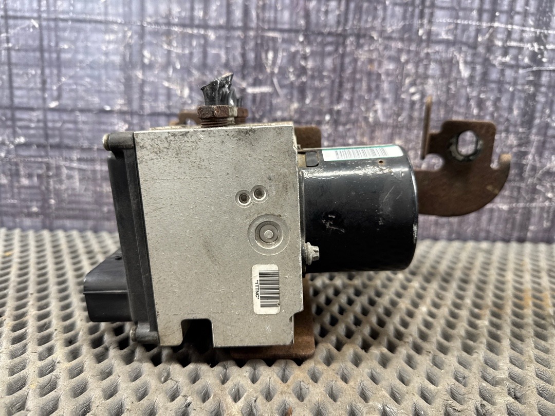 Блок ABS, 12840 рублей, Красноярск