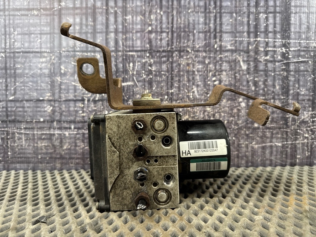 Блок ABS, 12840 рублей, Красноярск