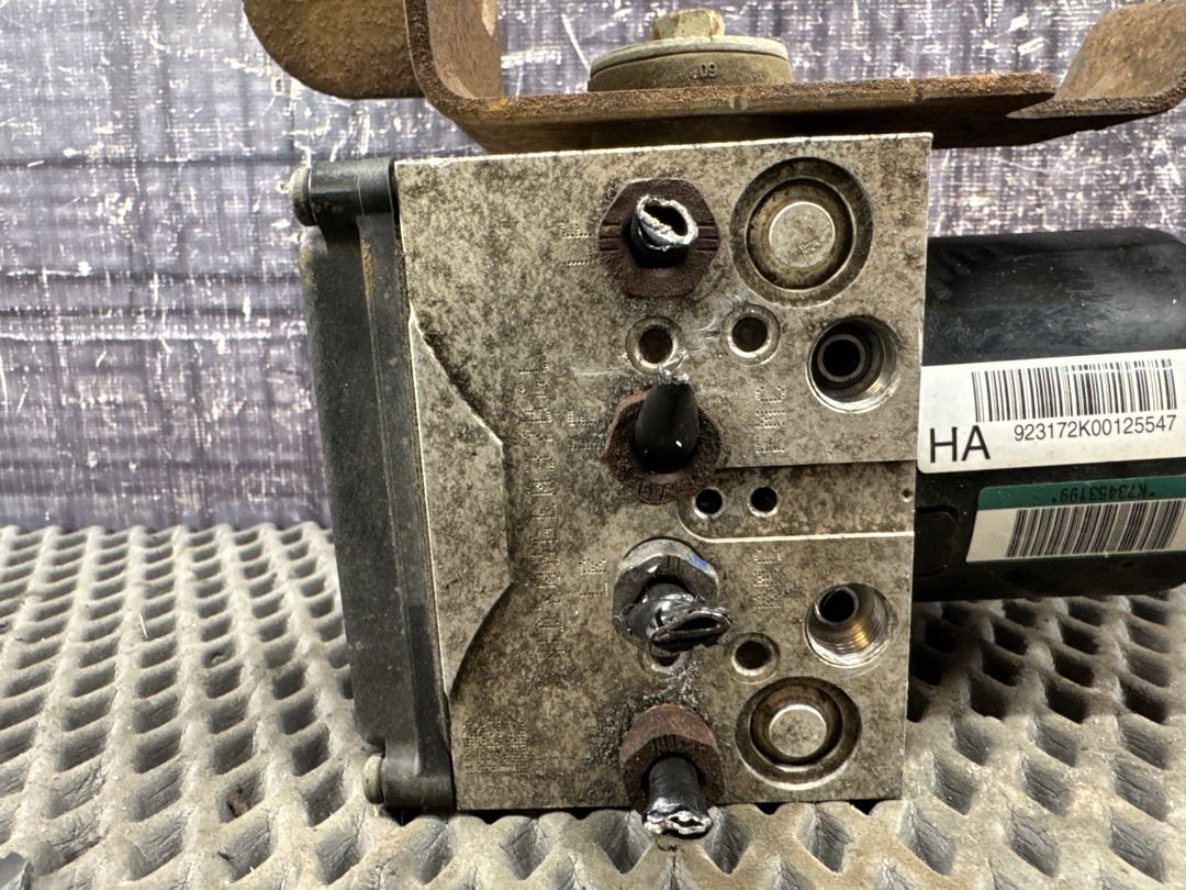 Блок ABS, 12840 рублей, Красноярск