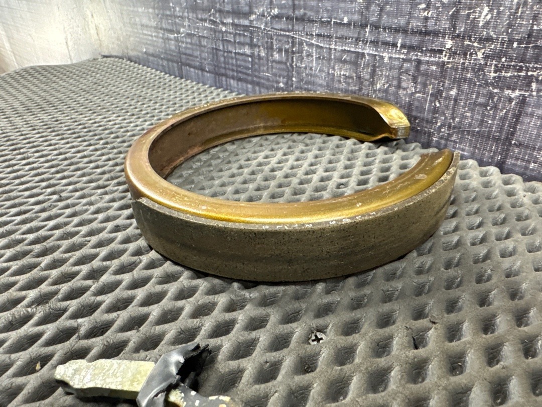 Комплект колодок ручного тормоза, 6760 рублей, Красноярск