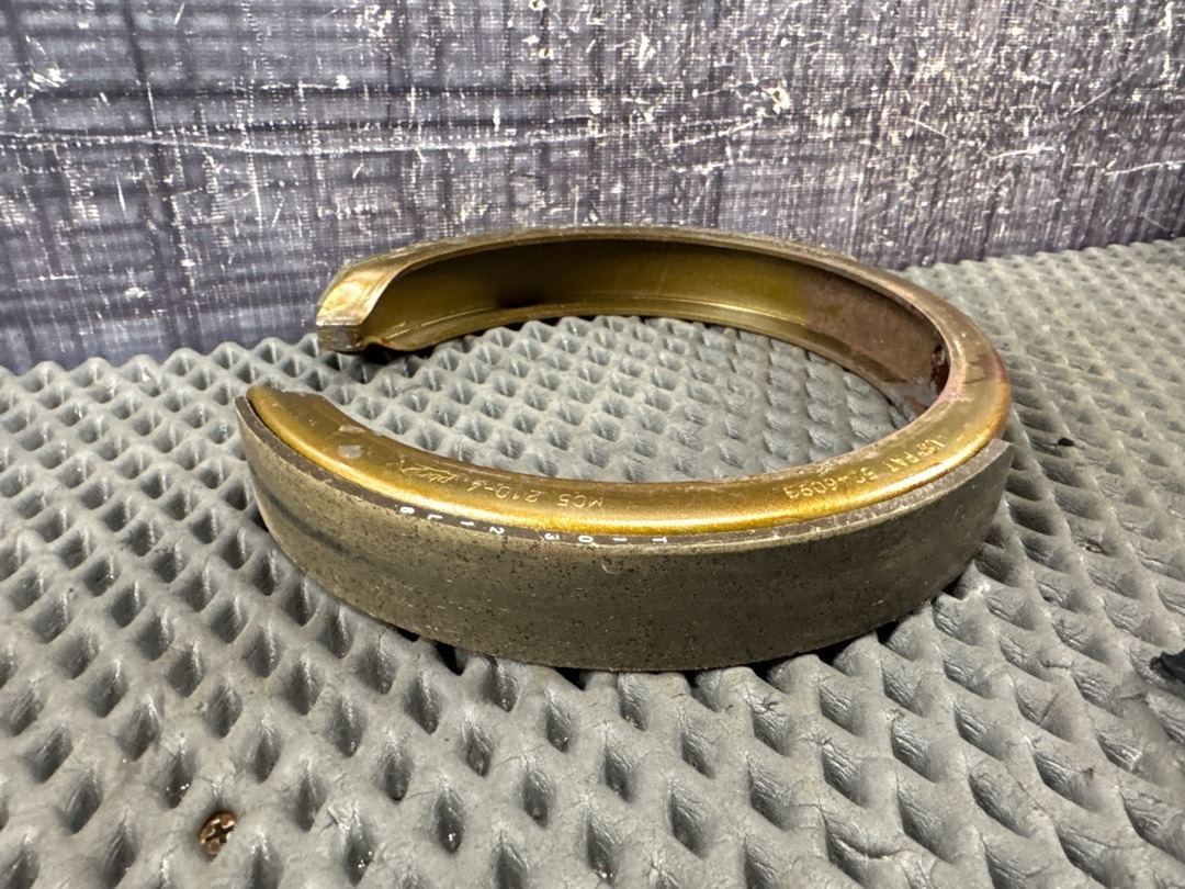 Комплект колодок ручного тормоза, 6760 рублей, Красноярск