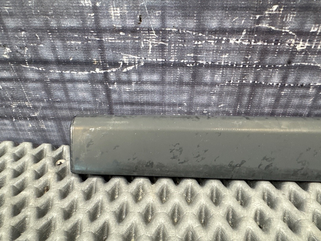 Молдинг стекла, 1720 рублей, Красноярск