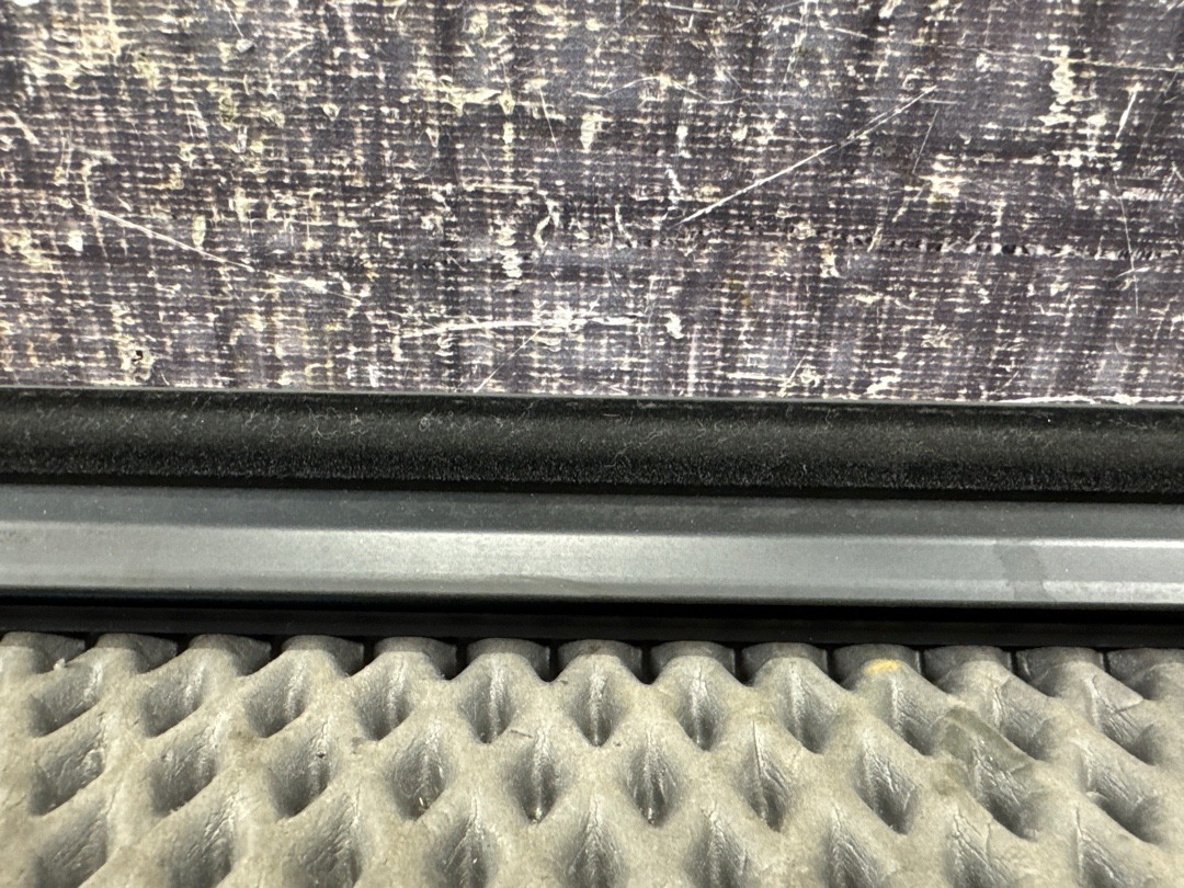 Молдинг стекла, 1720 рублей, Красноярск