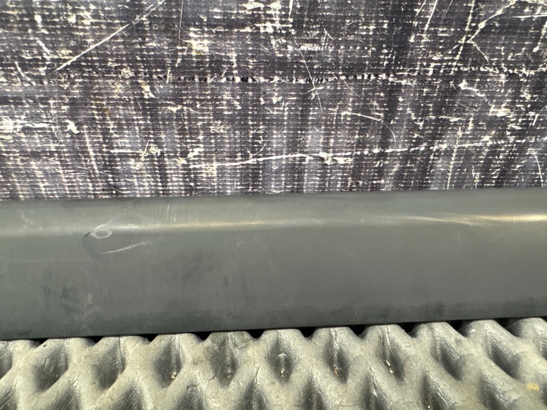 Молдинг стекла, 1720 рублей, Красноярск