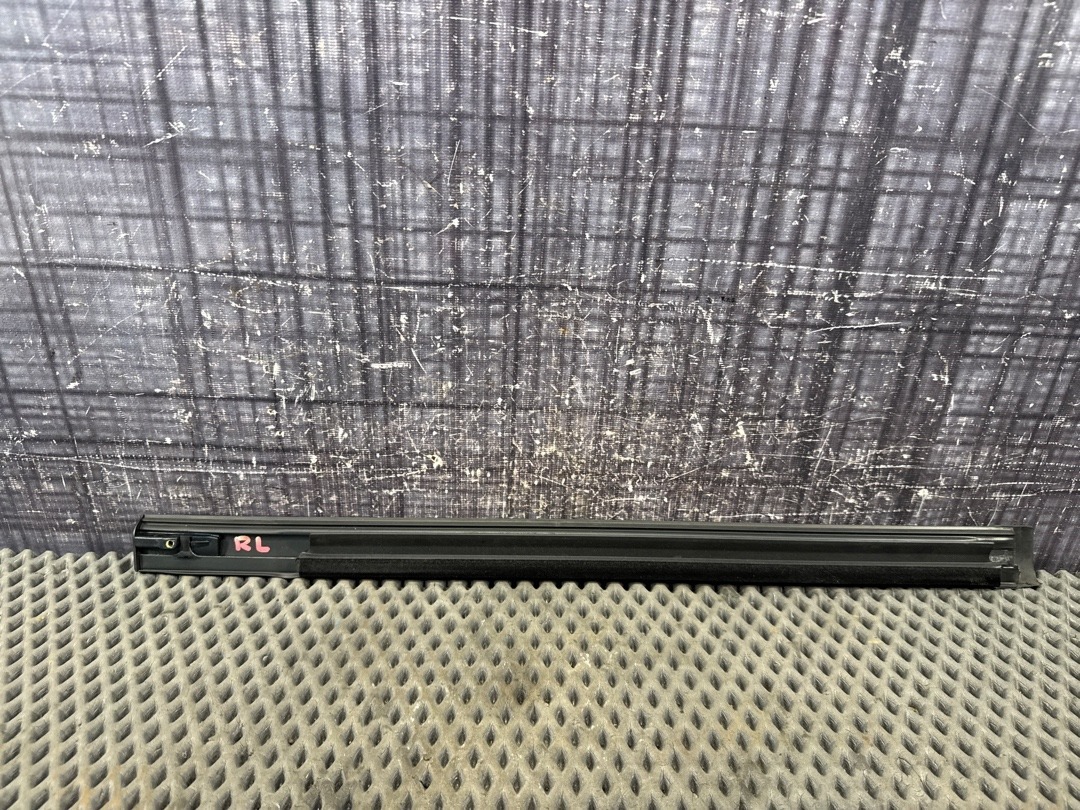 Молдинг стекла, 1720 рублей, Красноярск