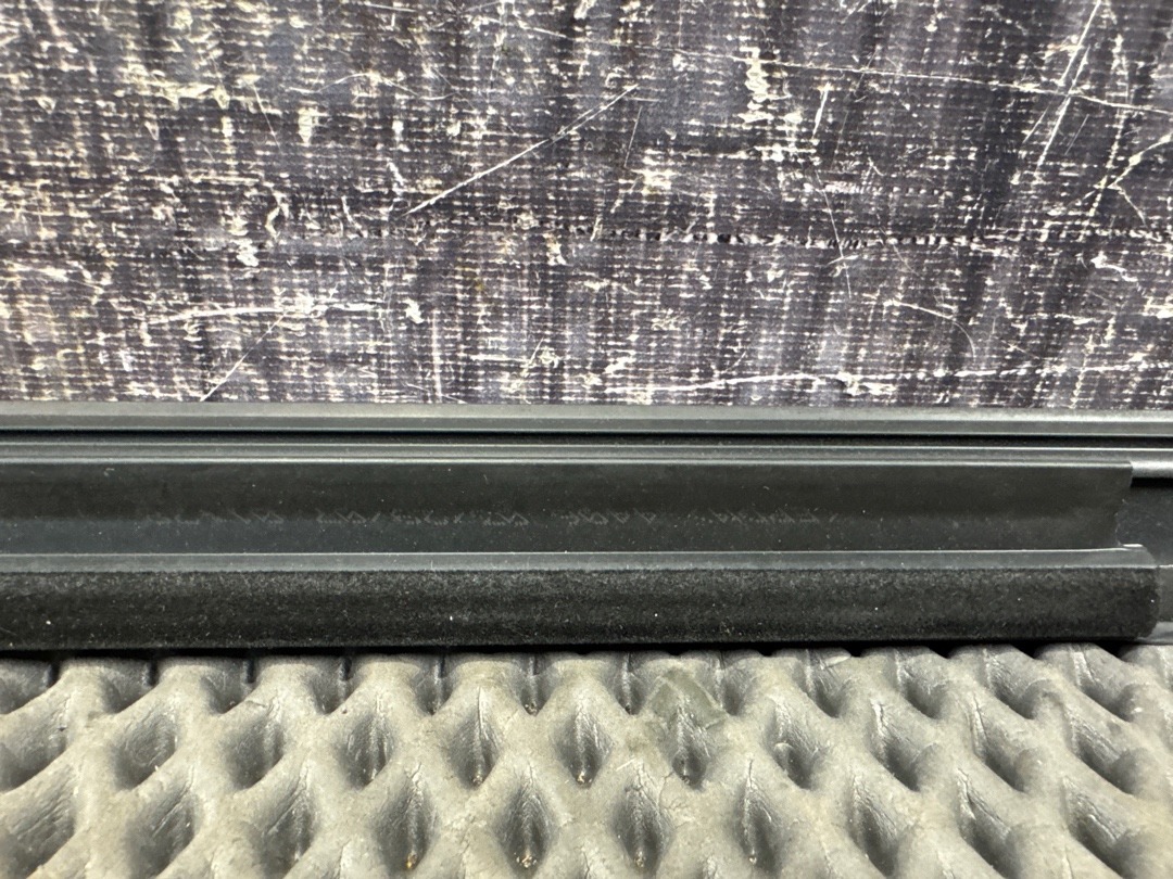 Молдинг стекла, 1720 рублей, Красноярск