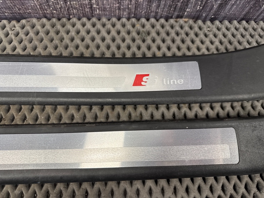 Комплект накладок на порог, 7520 рублей, Красноярск