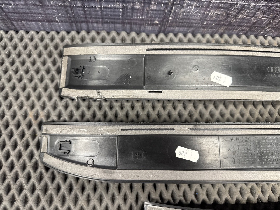 Комплект накладок на порог, 7520 рублей, Красноярск