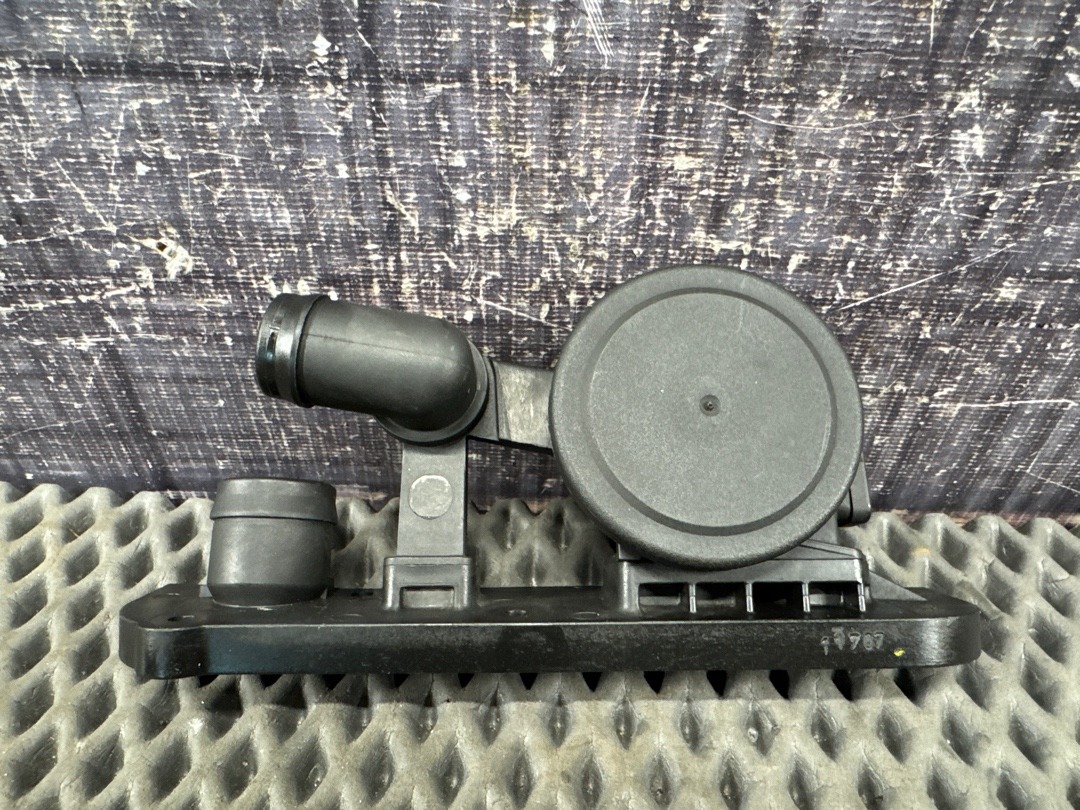 Клапан вентиляции картерных газов, 1970 рублей, Красноярск