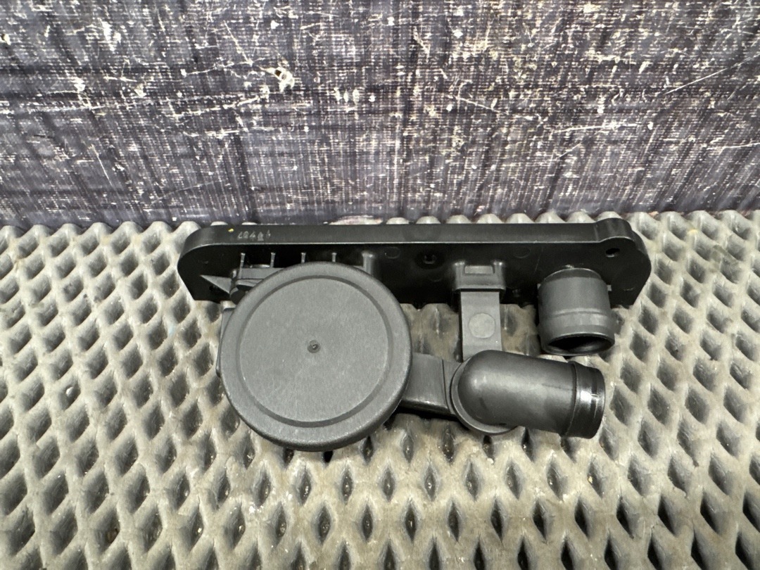 Клапан вентиляции картерных газов, 1970 рублей, Красноярск