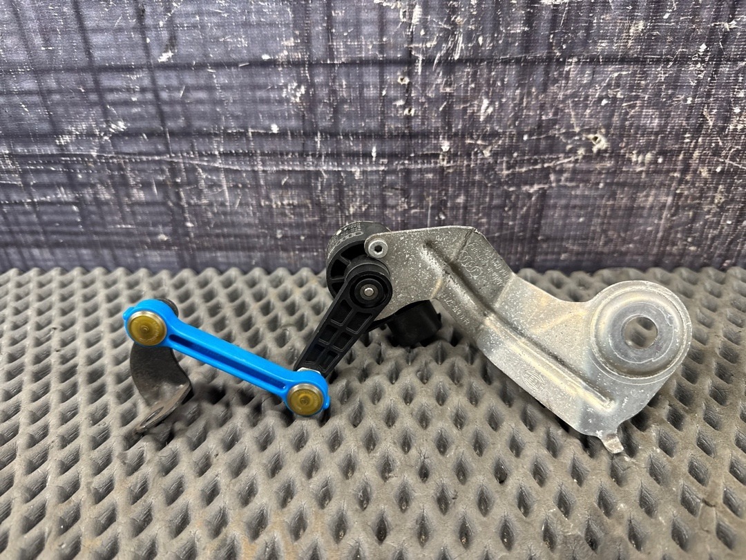 Датчик уровня подвески, 4360 рублей, Красноярск