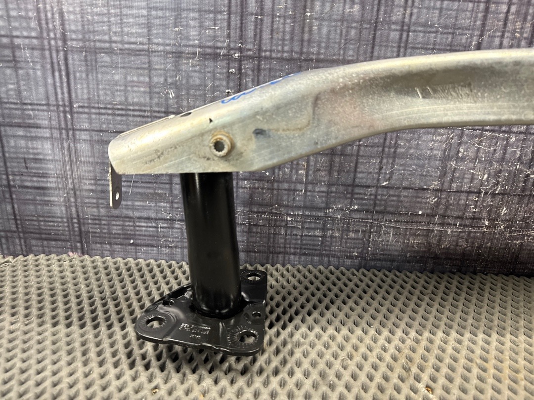 Усилитель бампера, 5230 рублей, Красноярск