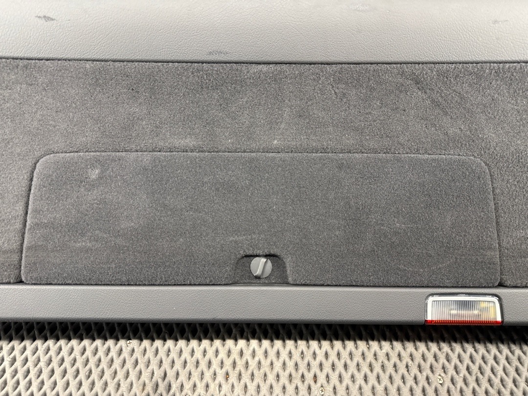 Обшивка крышки багажника, 2280 рублей, Красноярск