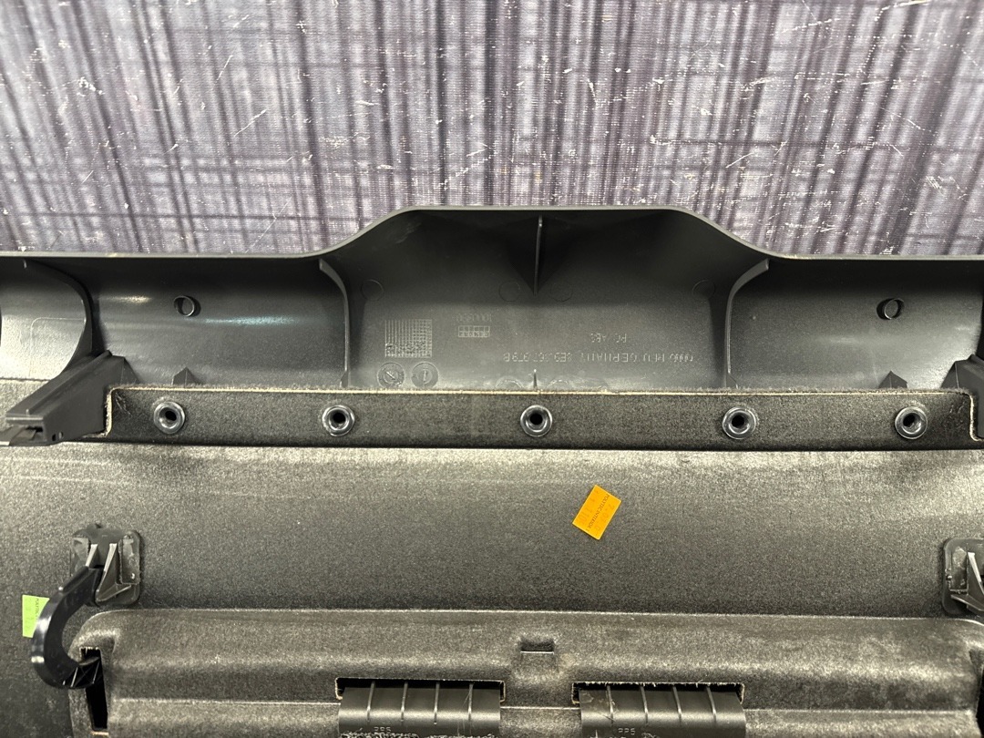 Обшивка крышки багажника, 2280 рублей, Красноярск