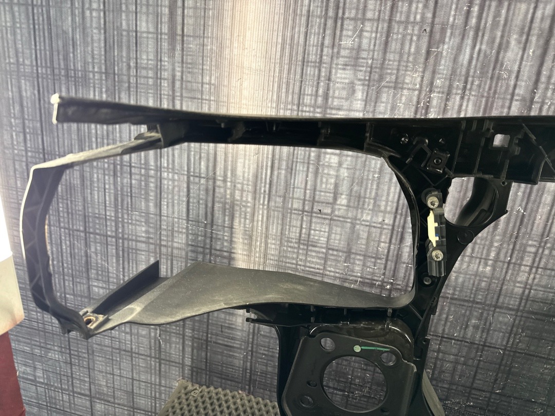 Рамка радиатора, 11320 рублей, Красноярск