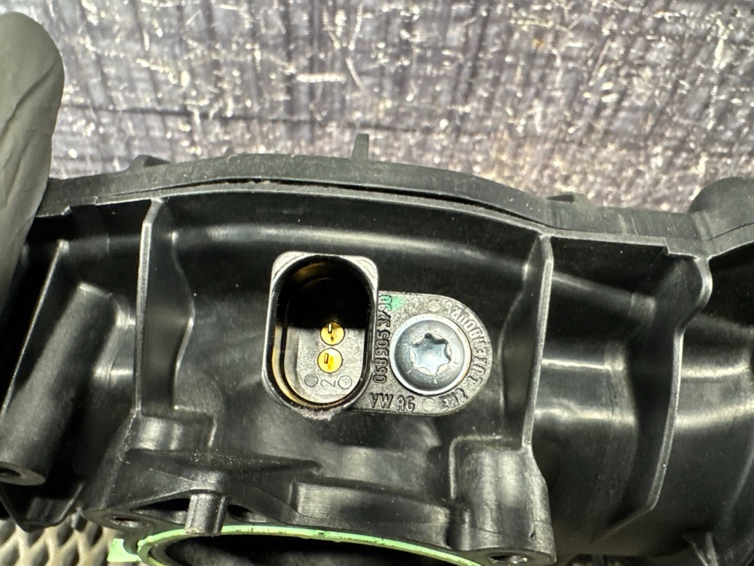 Коллектор впускной, 3820 рублей, Красноярск