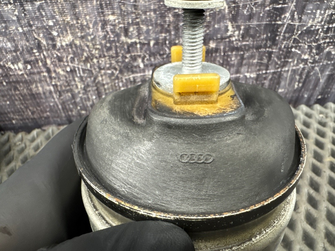 Подушка двигателя, 4420 рублей, Красноярск