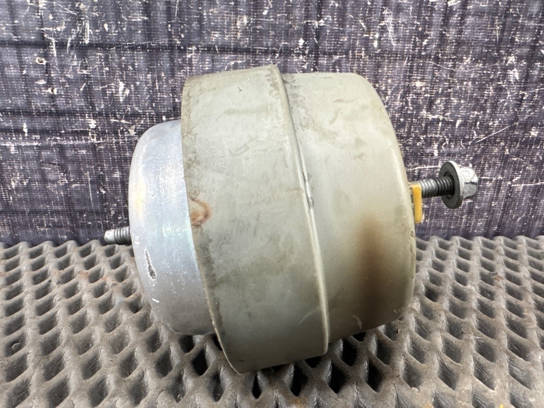 Подушка двигателя, 4420 рублей, Красноярск