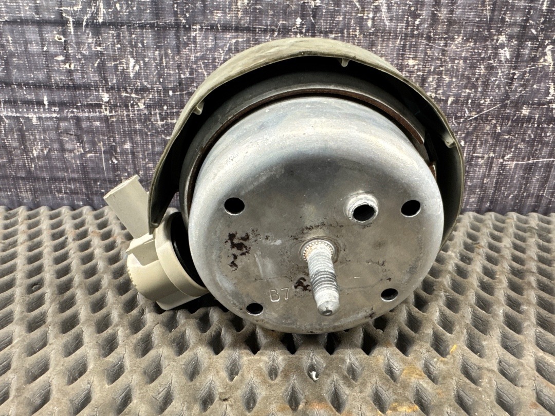 Подушка двигателя, 4420 рублей, Красноярск