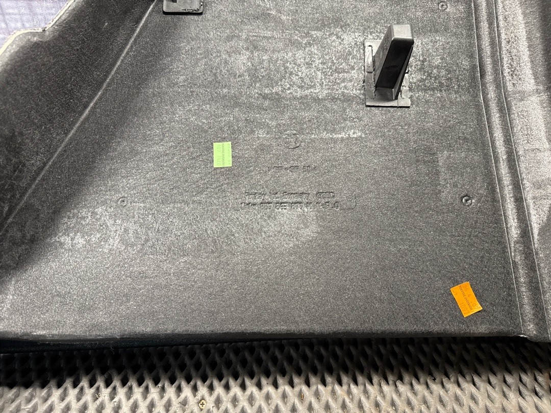 Обшивка багажника, 1970 рублей, Красноярск