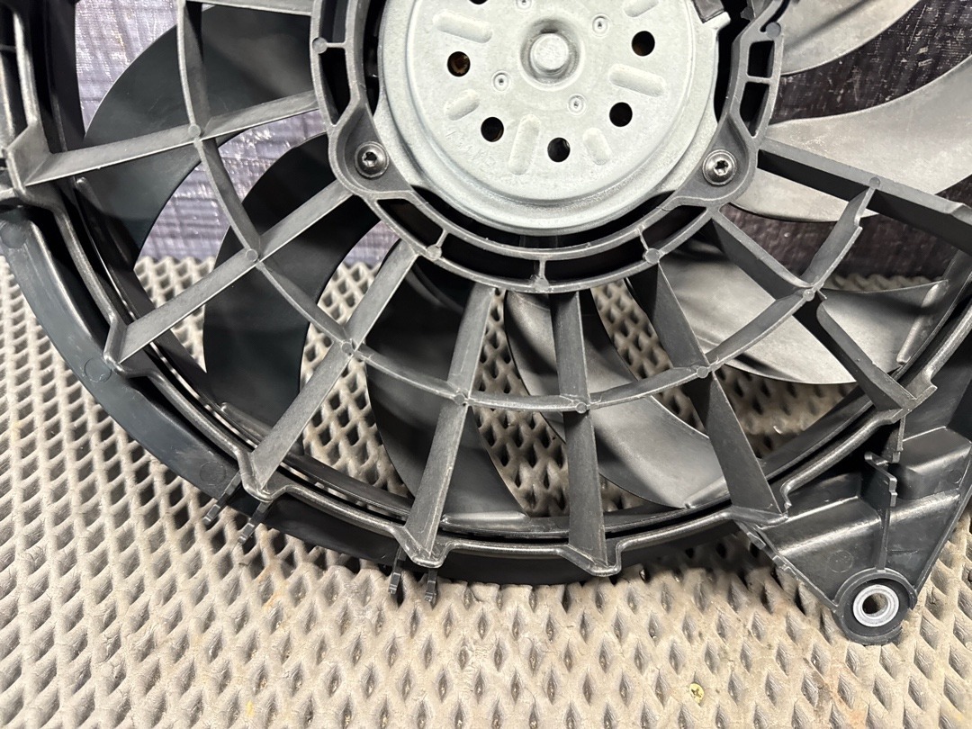 Вентилятор радиатора, 15210 рублей, Красноярск