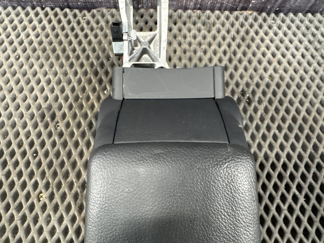 Подлокотник, 4720 рублей, Красноярск