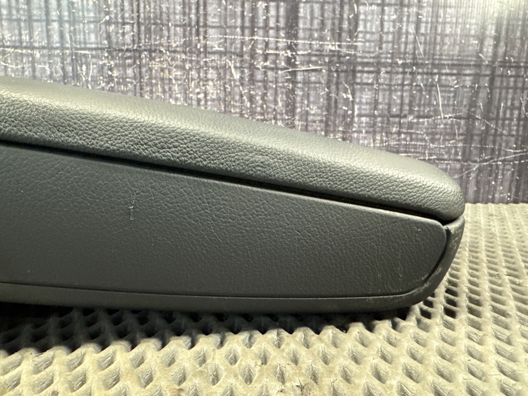 Подлокотник, 4720 рублей, Красноярск