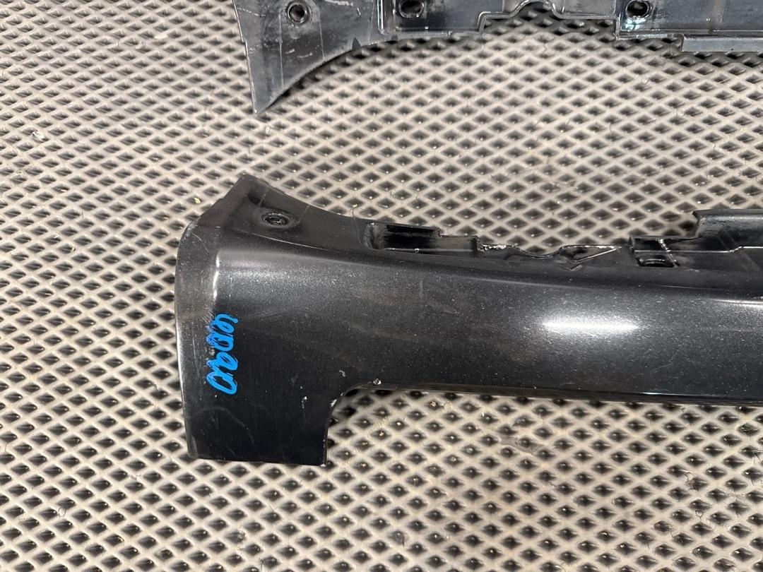 Комплект накладок на порог, 4080 рублей, Красноярск