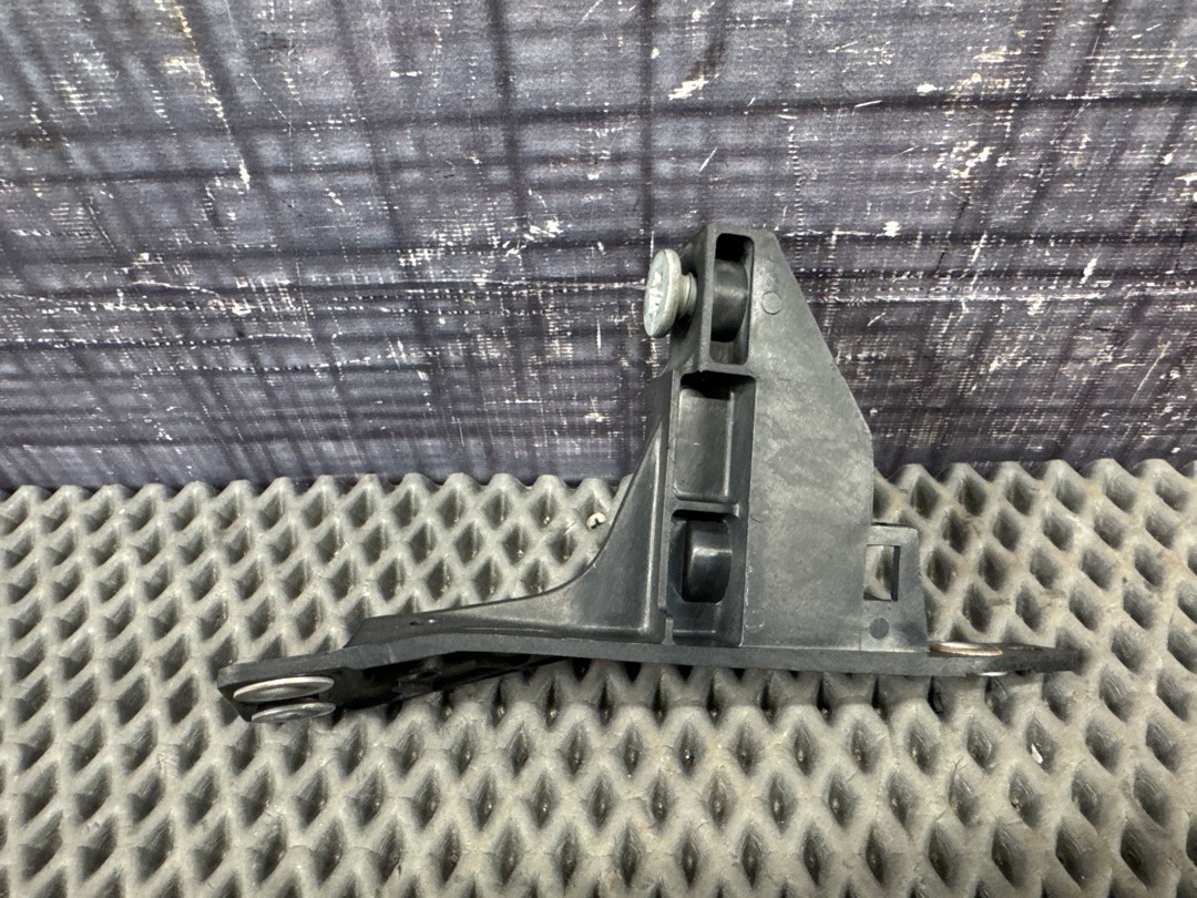 Крепление бампера, 2420 рублей, Красноярск