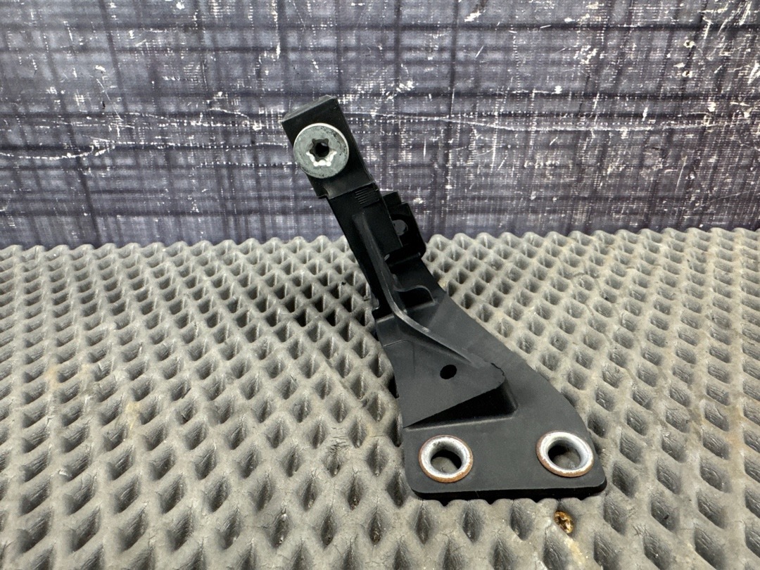 Крепление бампера, 2420 рублей, Красноярск