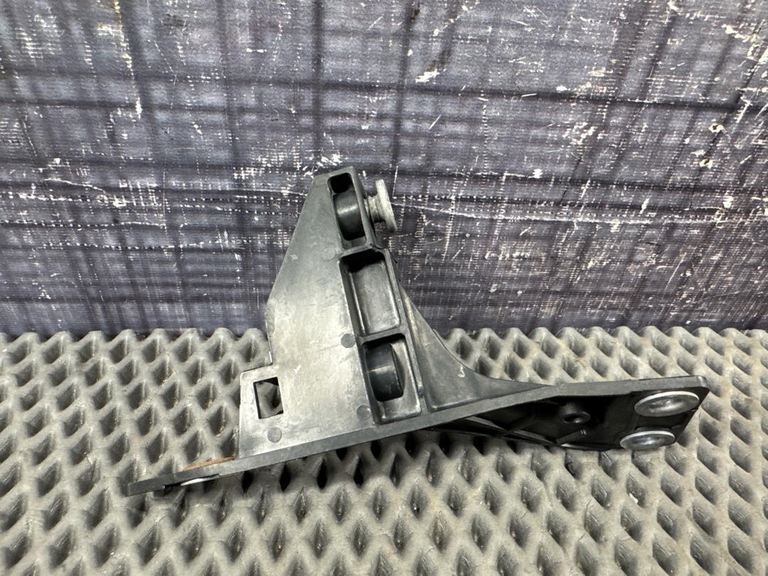 Крепление бампера, 2420 рублей, Красноярск