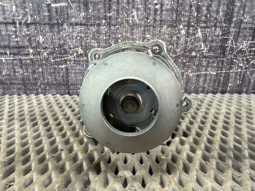 Помпа, 2970 рублей, Красноярск