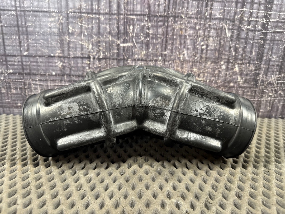 Гофра впуска, 1000 рублей, Красноярск