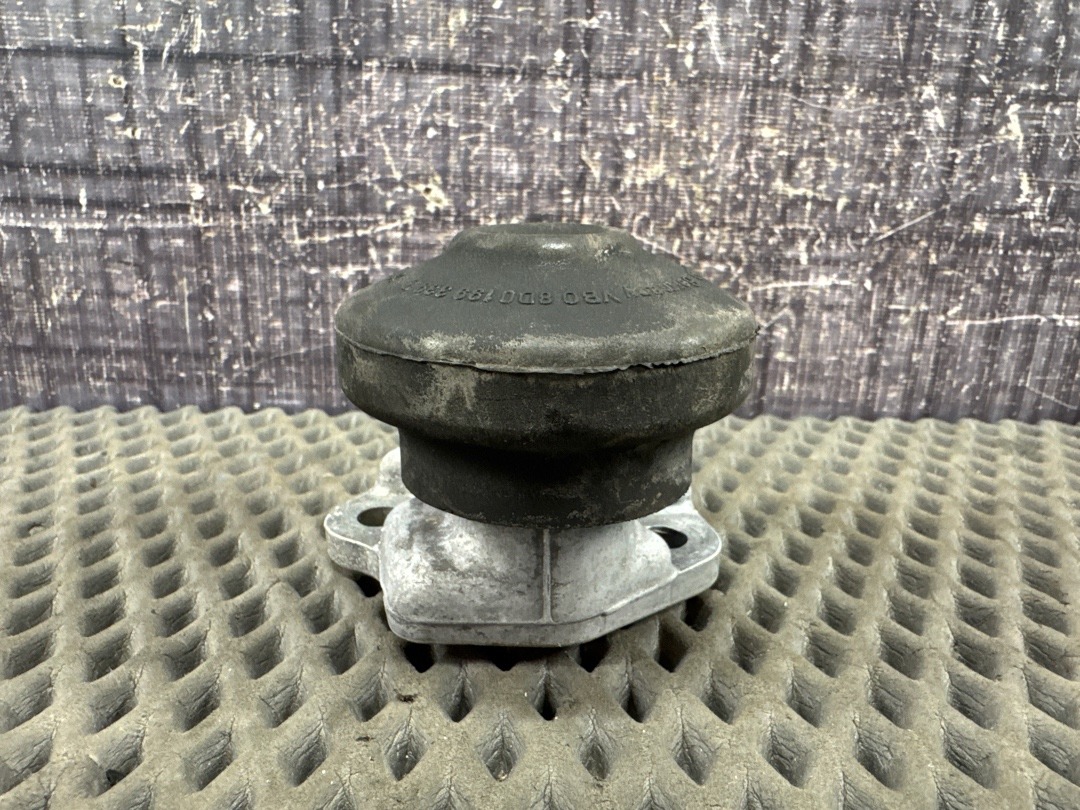 Кронштейн двигателя, 1000 рублей, Красноярск