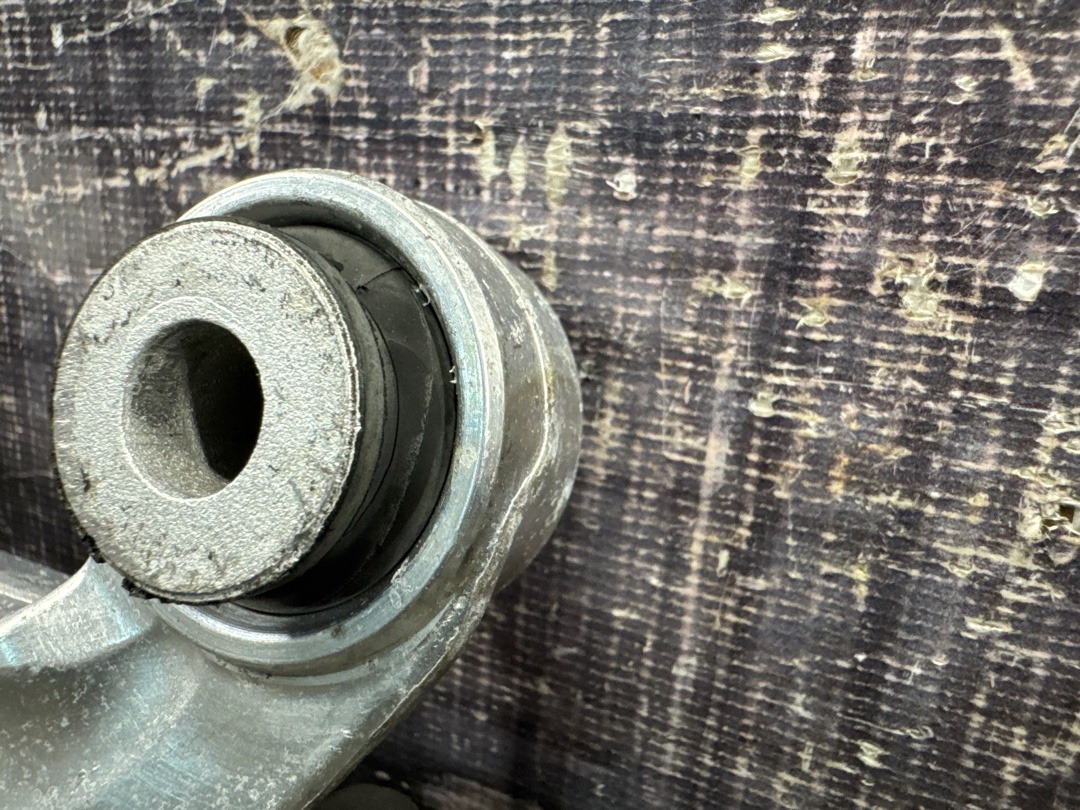 Стойка стабилизатора, 380 рублей, Красноярск