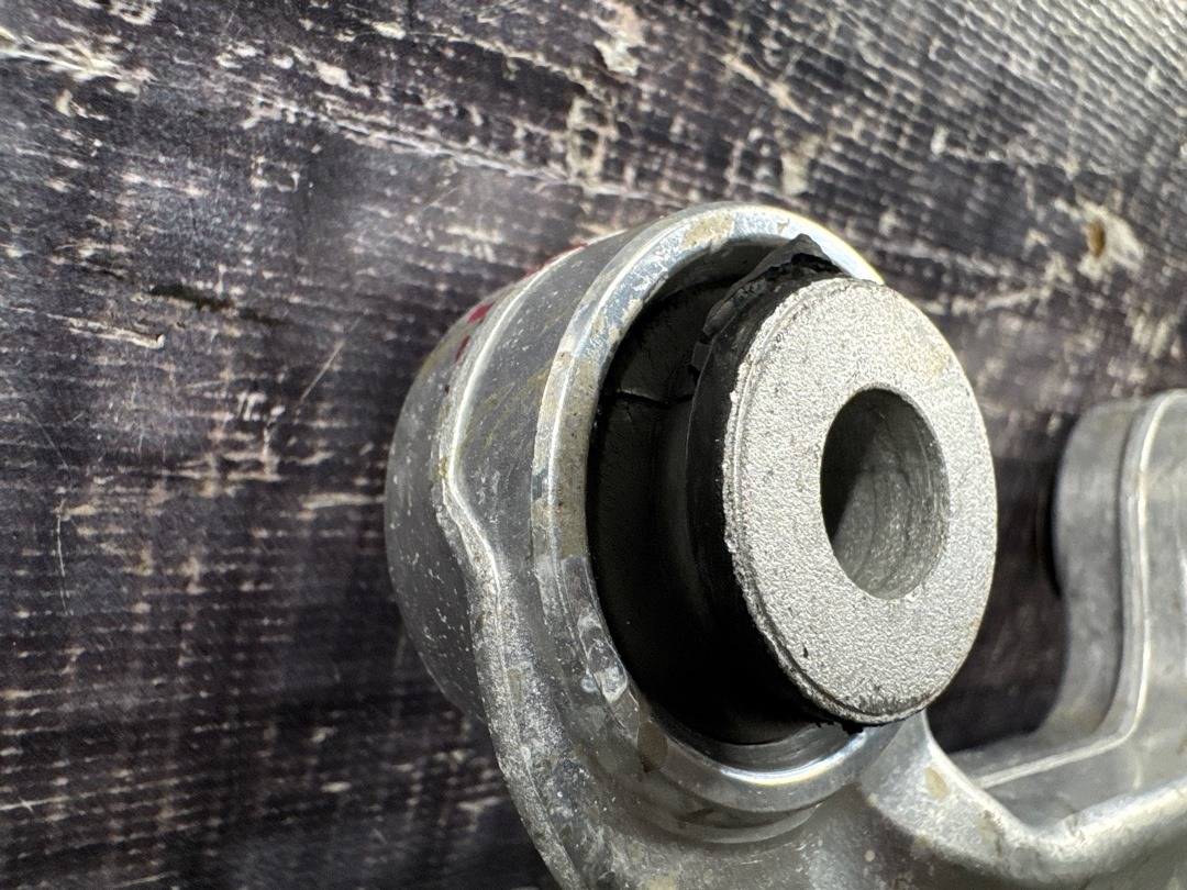 Стойка стабилизатора, 400 рублей, Красноярск