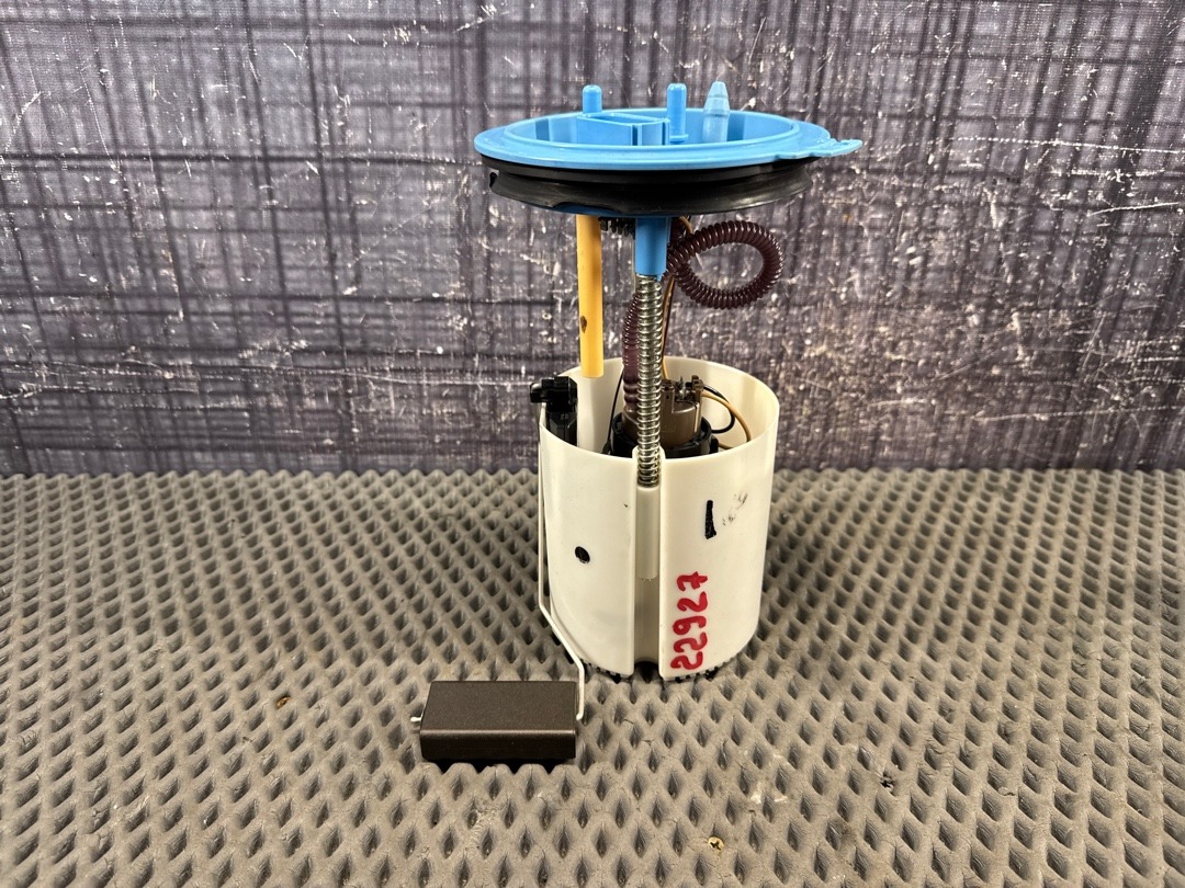 Бензонасос, 6500 рублей, Красноярск