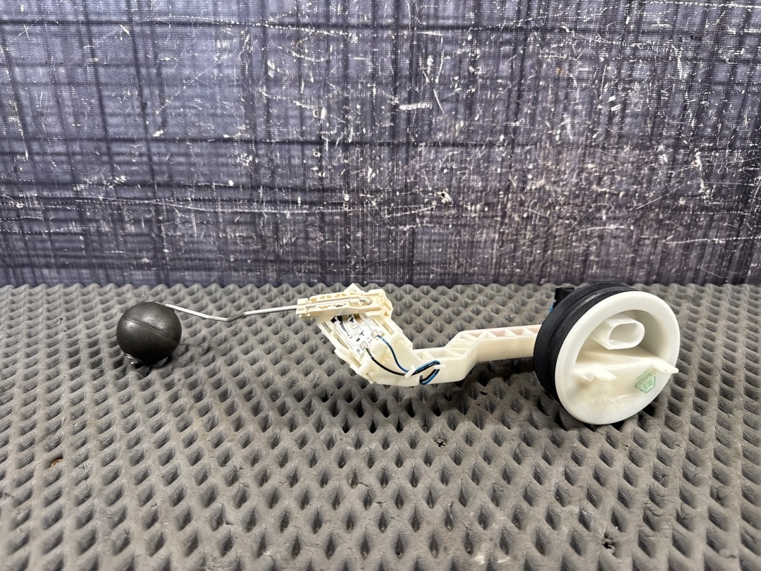 Датчик уровня топлива, 1000 рублей, Красноярск