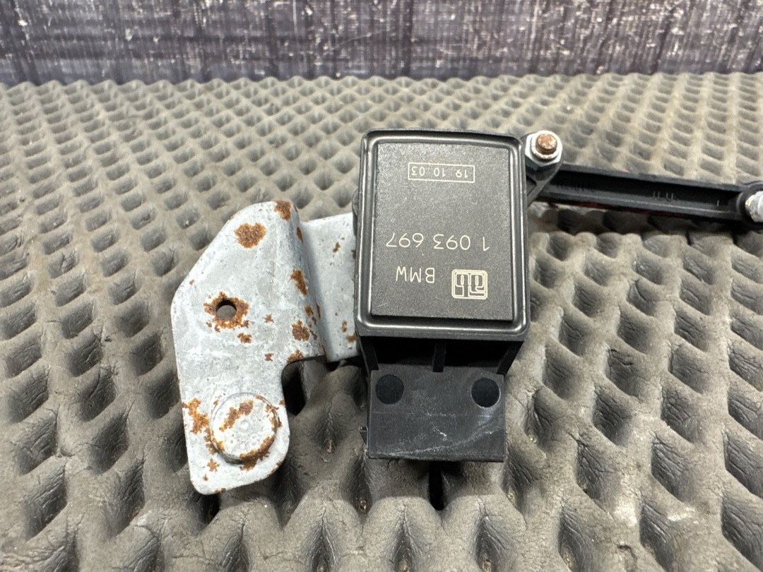 Датчик уровня подвески, 1200 рублей, Красноярск