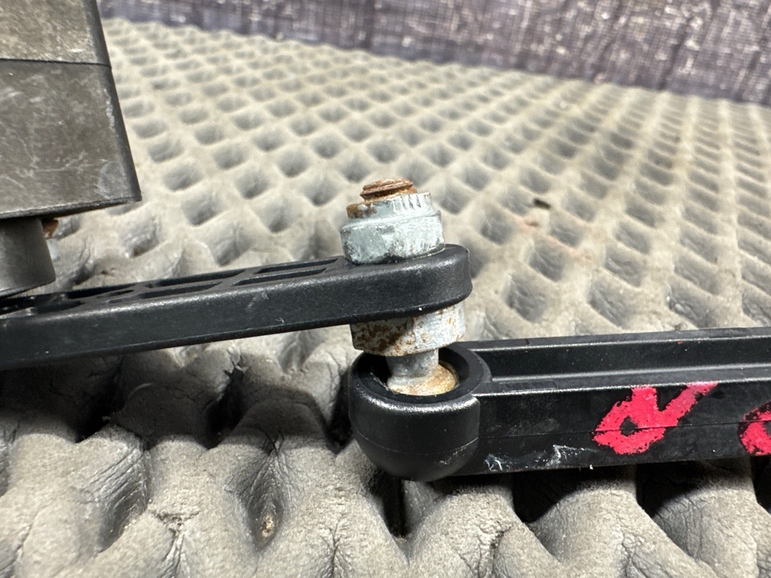 Датчик уровня подвески, 1200 рублей, Красноярск